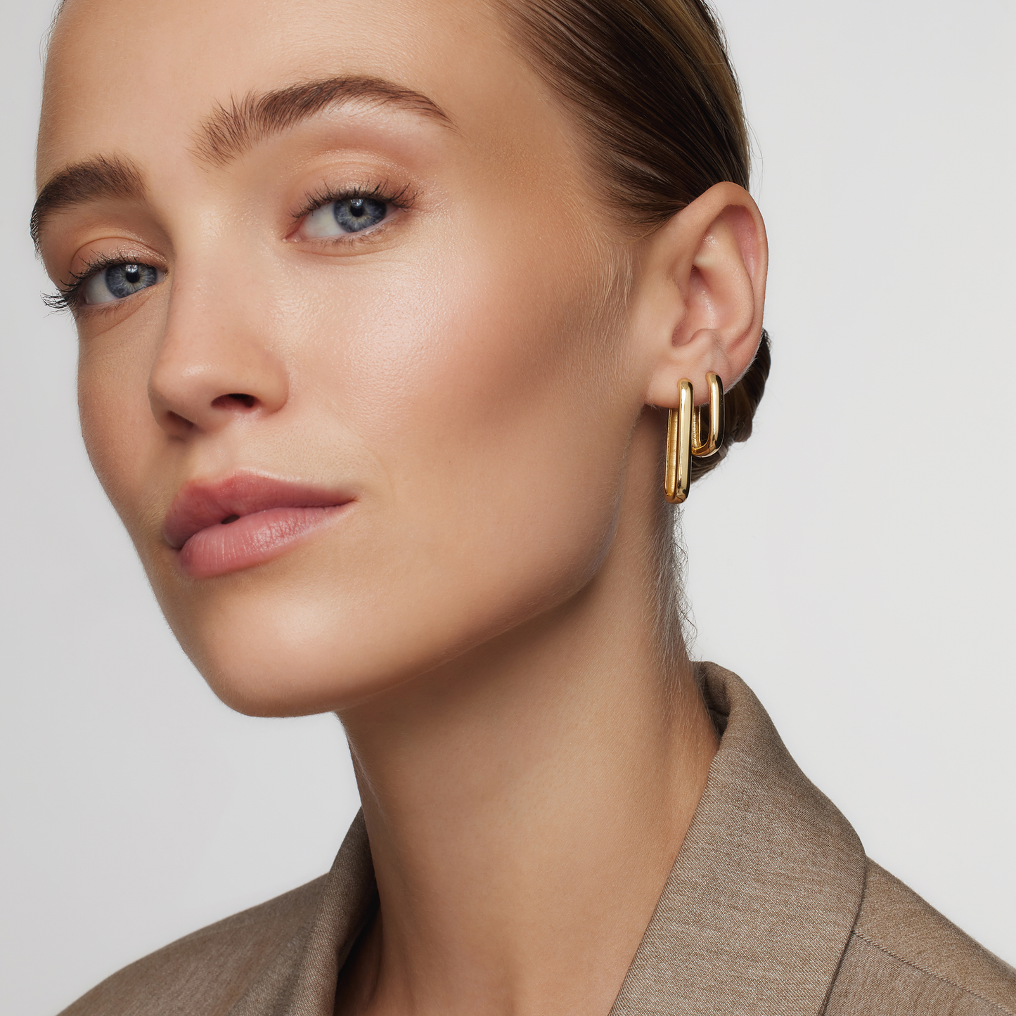 Vivarynne | Ikoni Korvakorut 18K Kulta