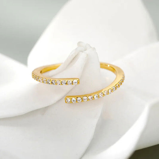 Eliandrea | Klassinen Zirkonia Sormus 18K Kulta