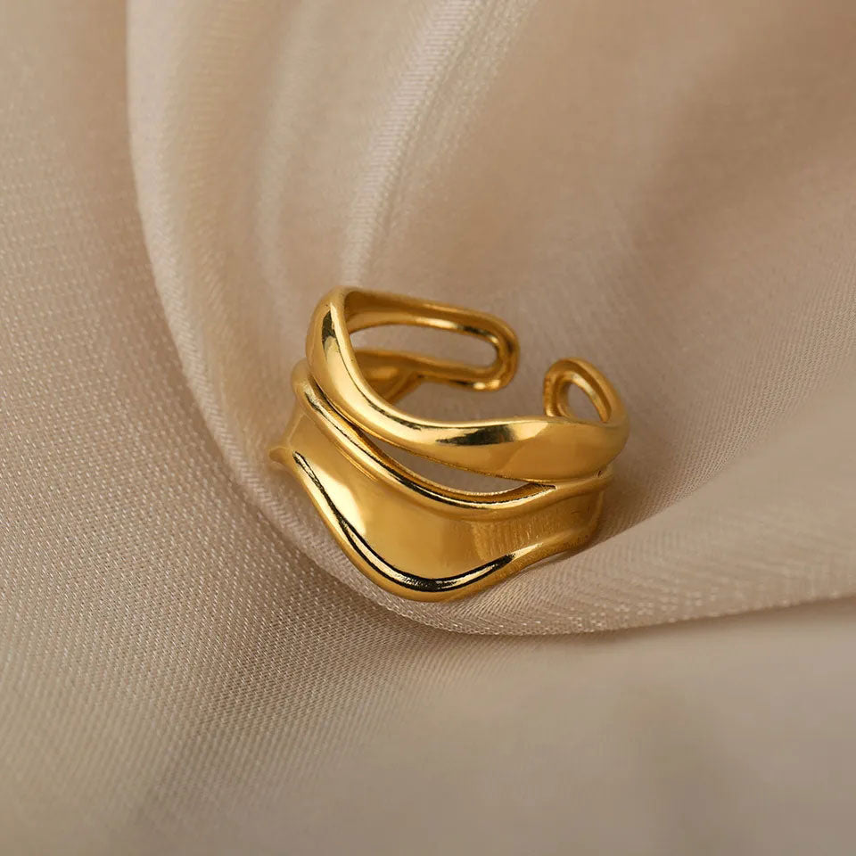 Almareine | Sormus 18K Kulta