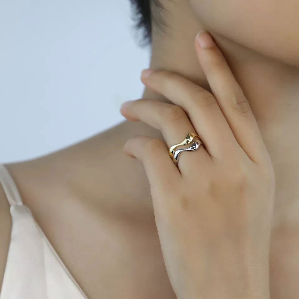 Carisseya | Aalto Sormus 18K Kulta
